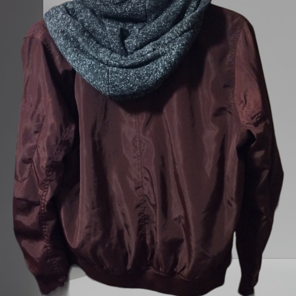 Ci Sono Burgandy Hooded Bomber Style Jacket - Picture 2 of 7